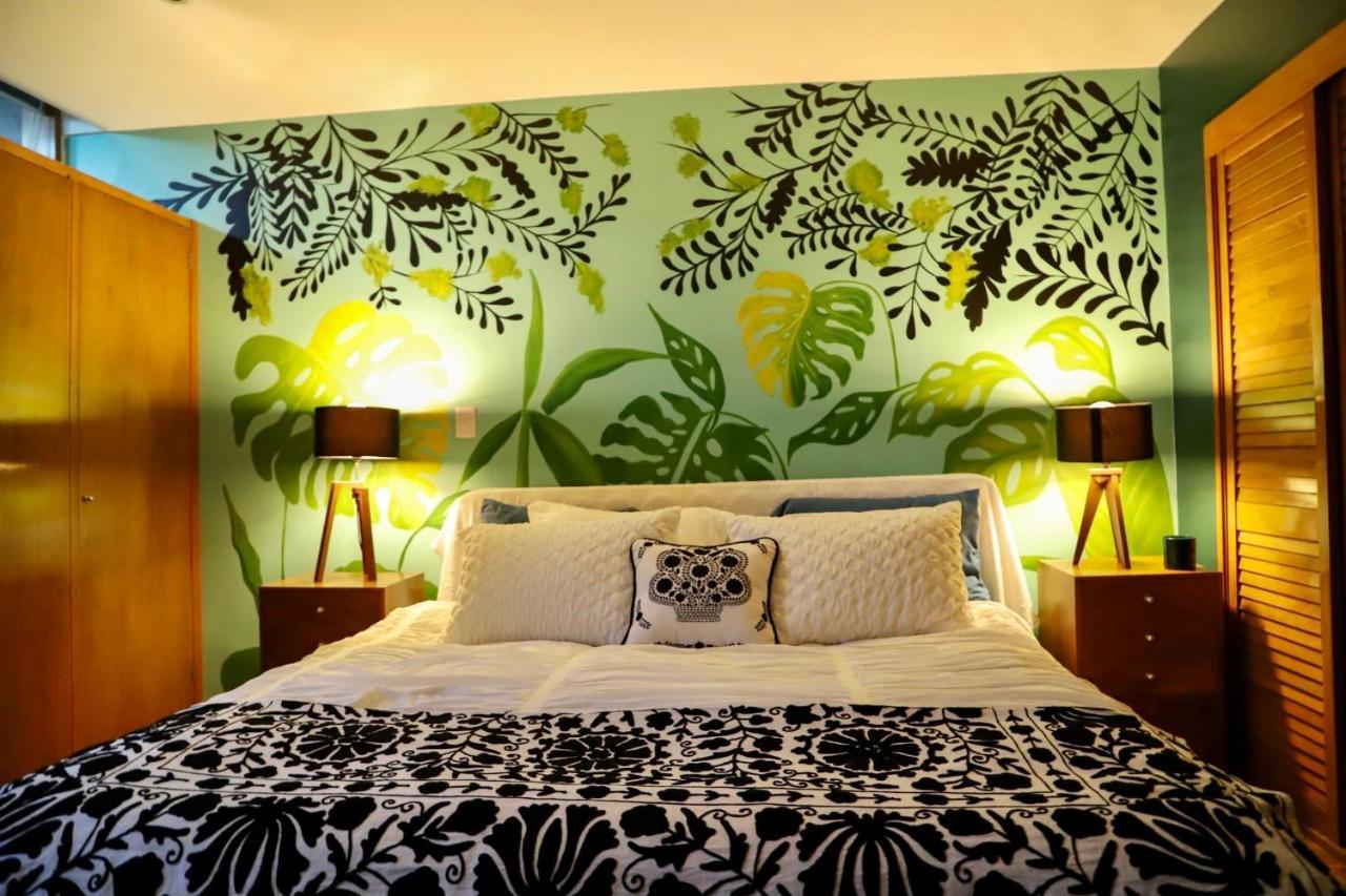 Luxurious Mid Century Modern Folk Art Home Mexico City Exteriör bild